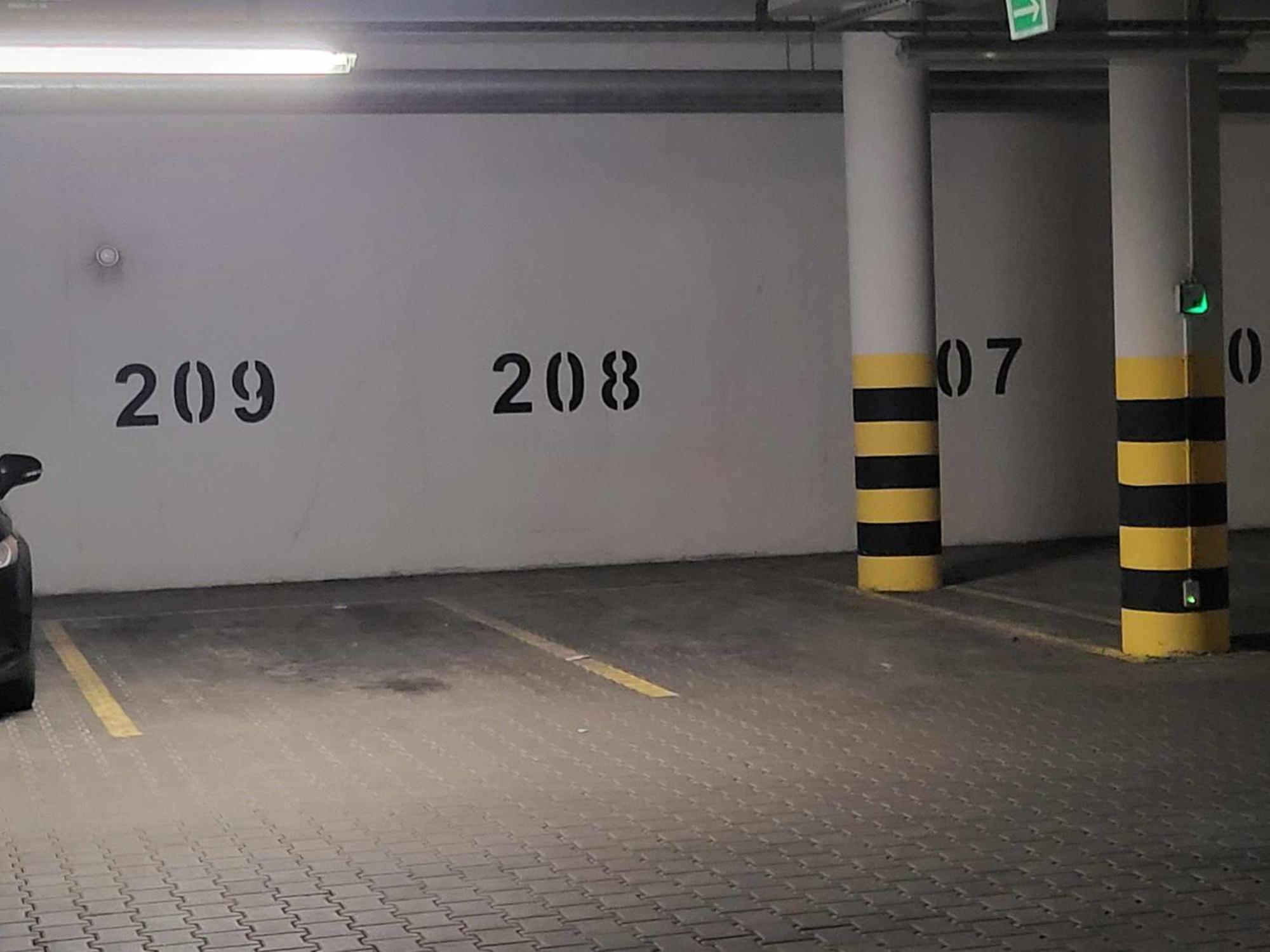Apartament Em Klimatyzacja&Parking Rzeszów Extérieur photo