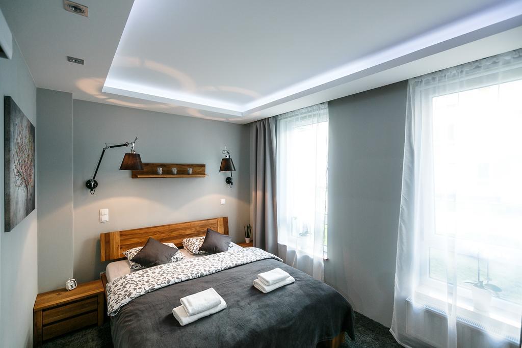 Apartament Em Klimatyzacja&Parking Rzeszów Extérieur photo