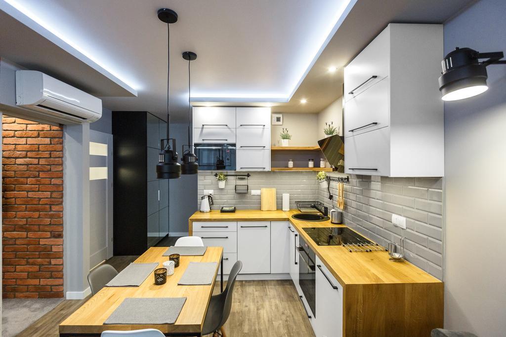 Apartament Em Klimatyzacja&Parking Rzeszów Extérieur photo