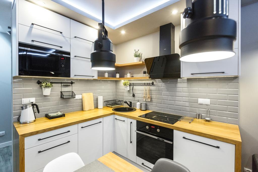 Apartament Em Klimatyzacja&Parking Rzeszów Extérieur photo