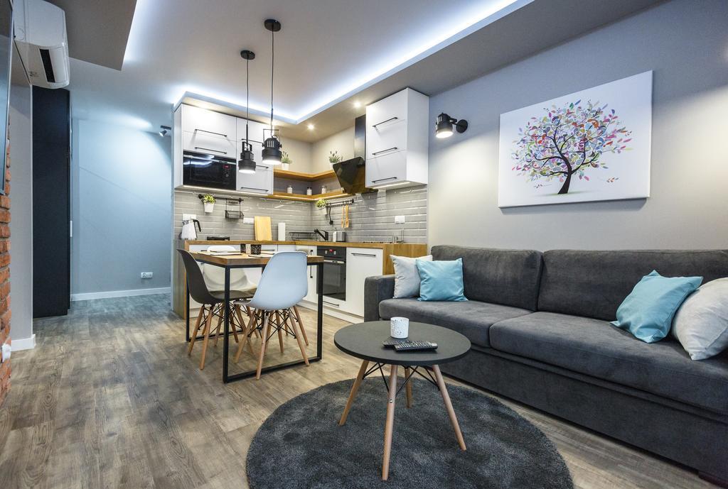 Apartament Em Klimatyzacja&Parking Rzeszów Extérieur photo
