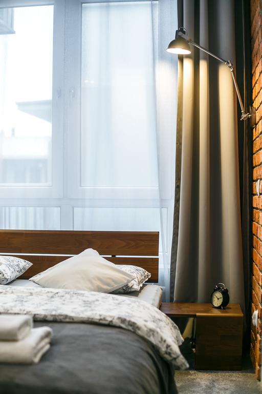 Apartament Em Klimatyzacja&Parking Rzeszów Extérieur photo