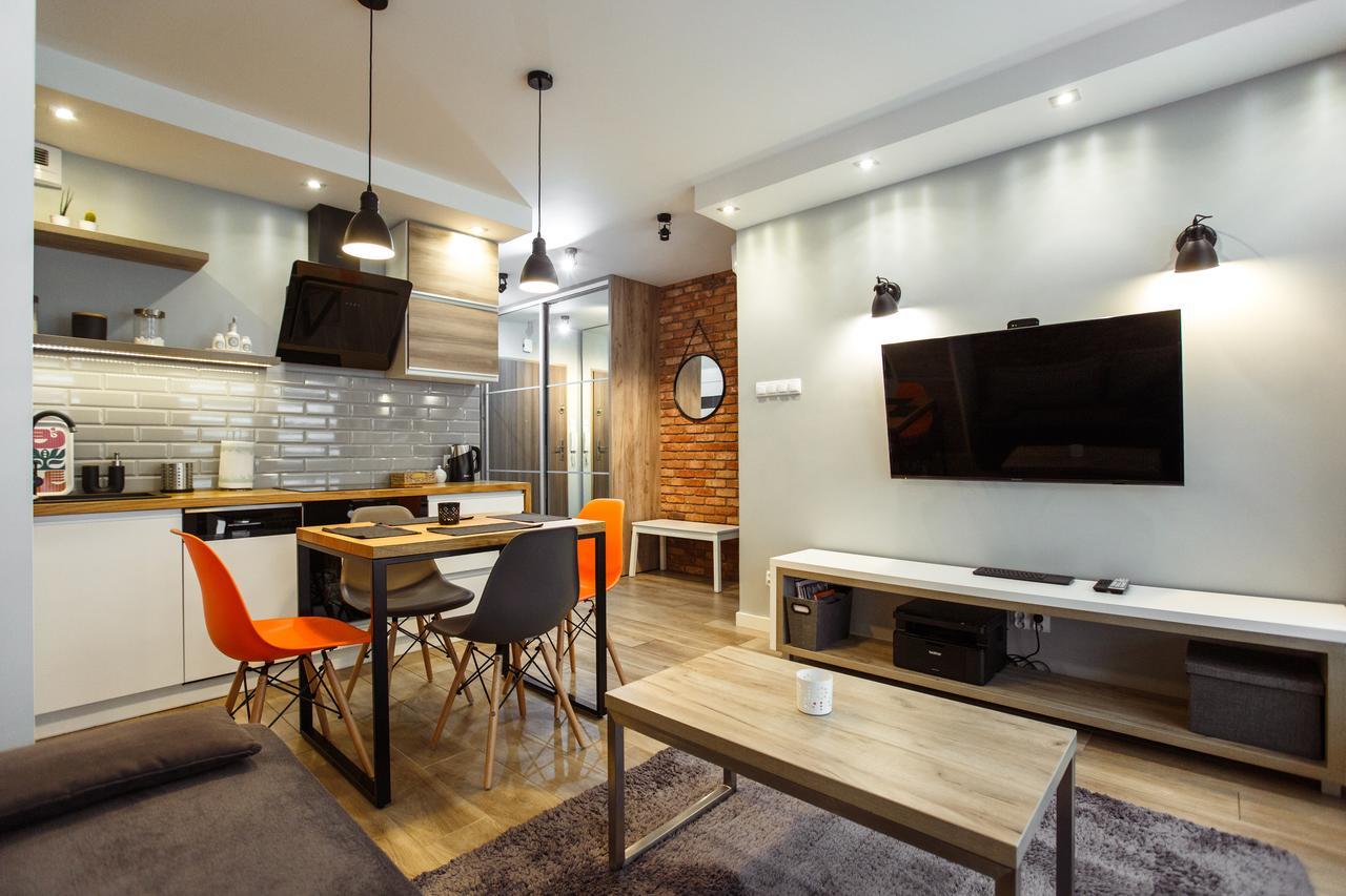 Apartament Em Klimatyzacja&Parking Rzeszów Extérieur photo