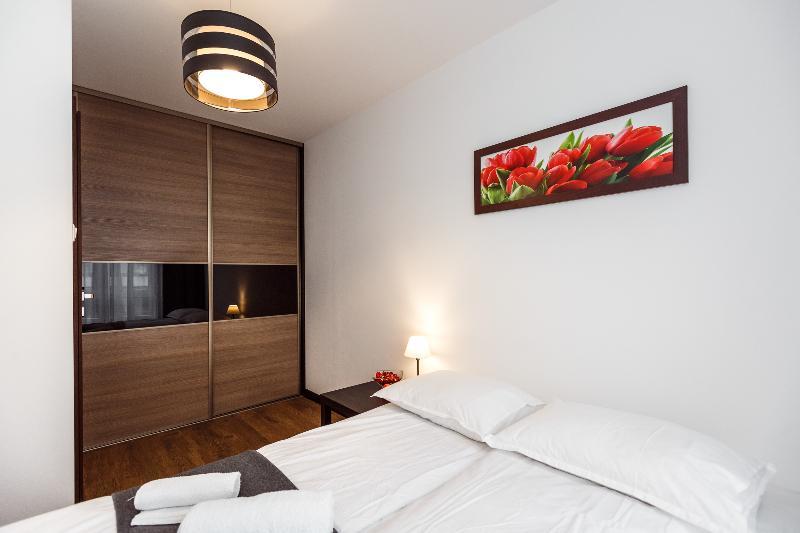 Apartament Em Klimatyzacja&Parking Rzeszów Extérieur photo